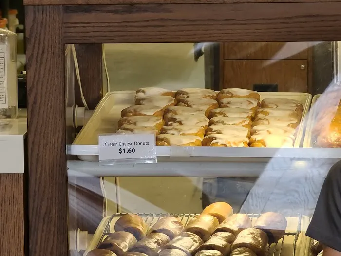 Munchers Bakery Picture 9