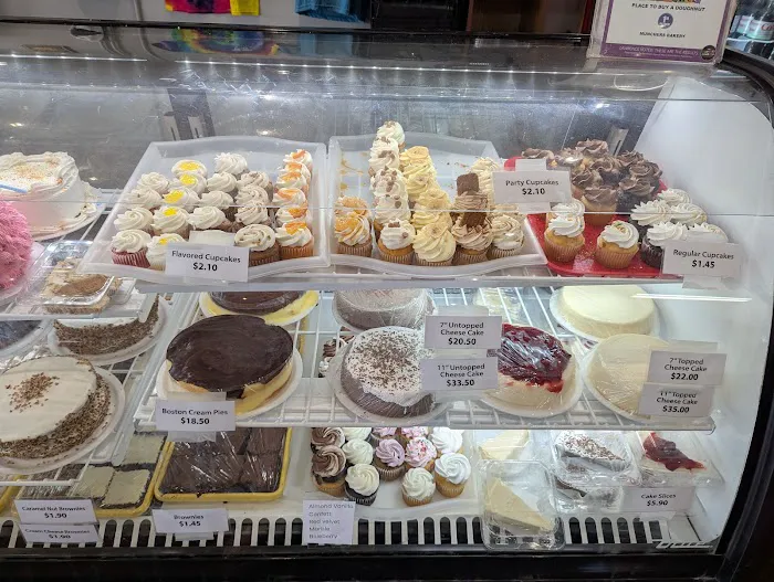 Munchers Bakery Picture 4