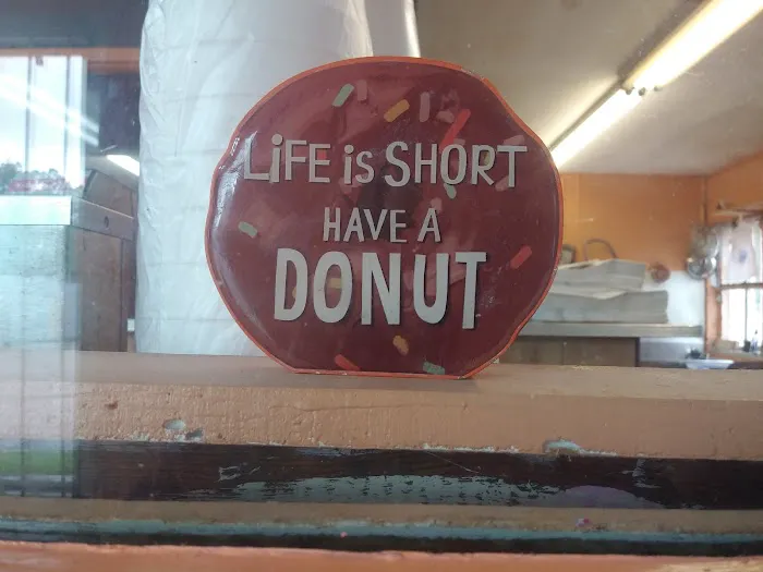 Johnny's Donuts Picture 8