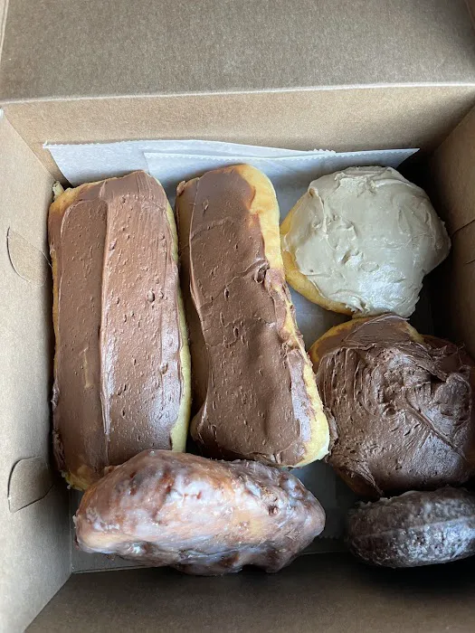 Holt's Donuts Picture 9
