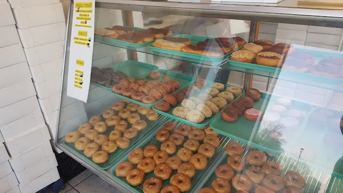 Holt's Donuts Picture 2