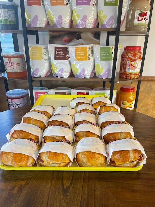 Yummy's Donut Palace.boba tea.smoothies.coffee Picture 4