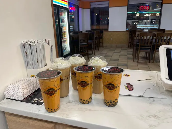 Yummy's Donut Palace.boba tea.smoothies.coffee Picture 5