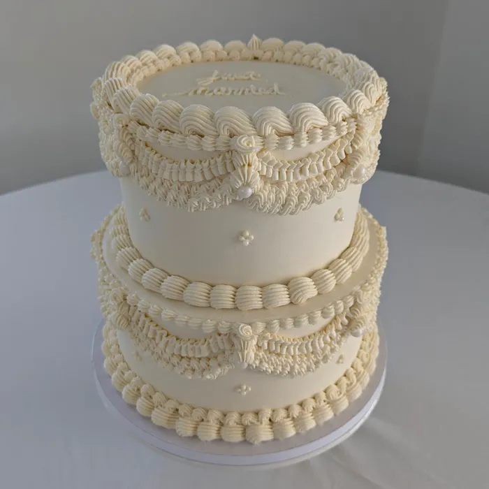 Add to the Beauty Bakery Picture 2