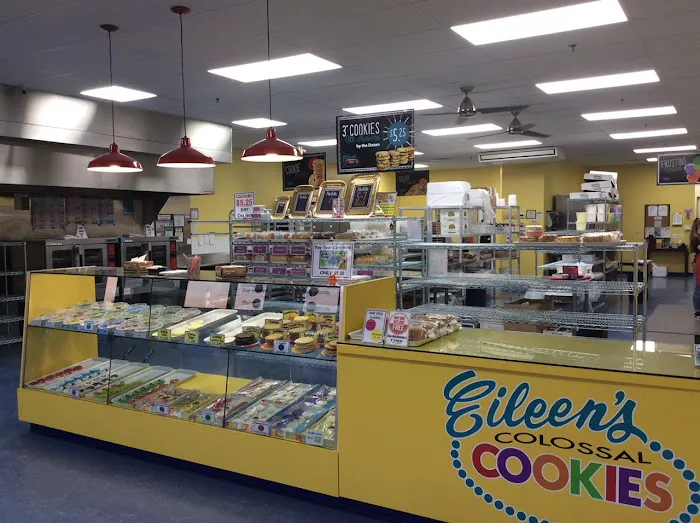 Eileen's Colossal Cookies Picture 3