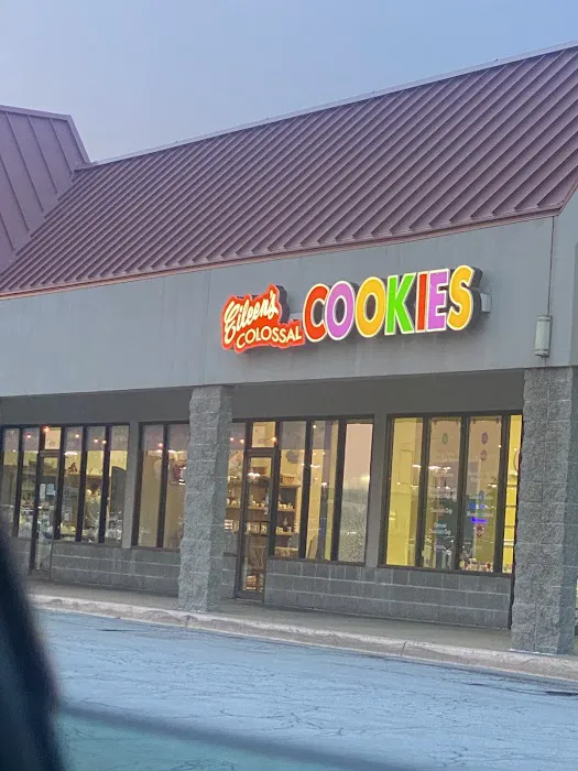 Eileen's Colossal Cookies Picture 6