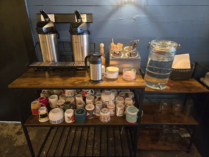 Hayley's Eatery Picture 9