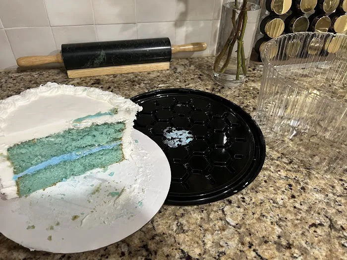 Smallcakes Kansas, LLC Picture 2