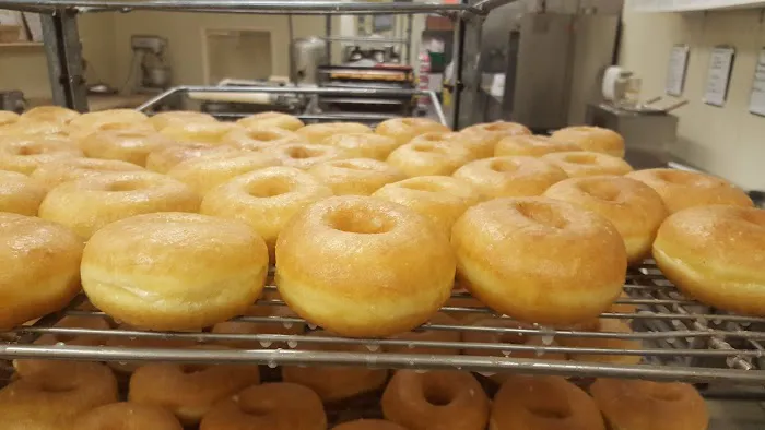 Ray's Donuts Picture 8