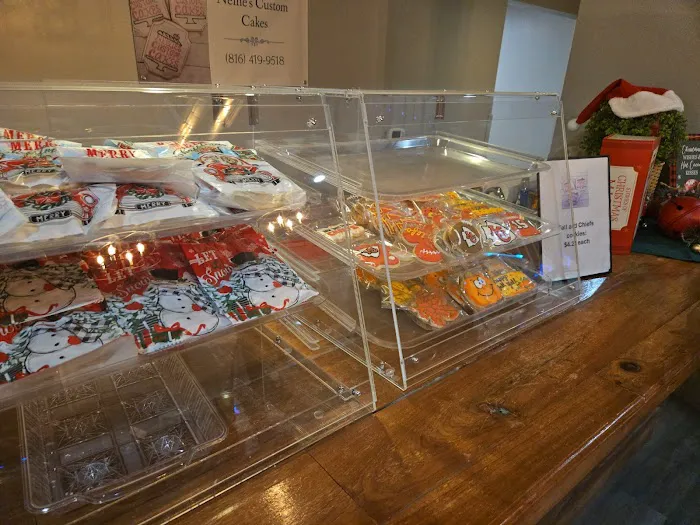 b4 Bakery and Eatery Picture 4