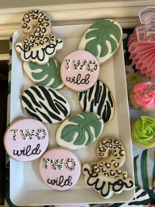 Nellie Custom Cakes Picture 5