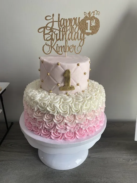 Nellie Custom Cakes Picture 3