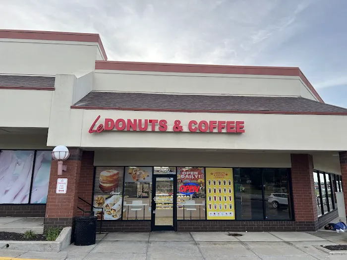 Le Donuts & Coffee Picture 8