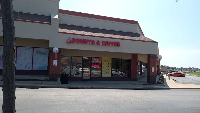 Le Donuts & Coffee Picture 9