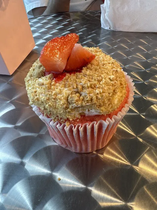 Mad Cakes Picture 10