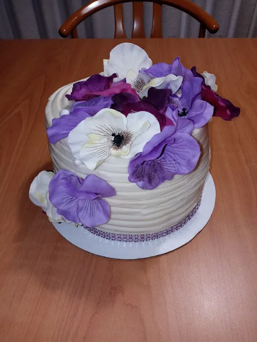 Karen’s Kakes Picture 8