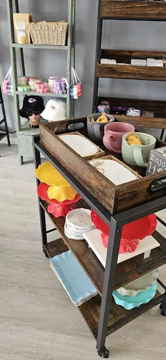 The Paperback Bakery, LLC Picture 1
