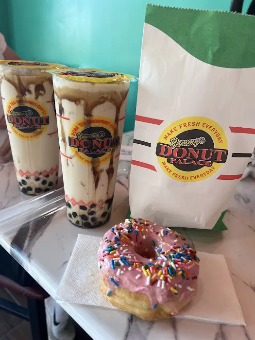 Yummy’s donut palace.boba tea.smoothies.coffee Picture 4