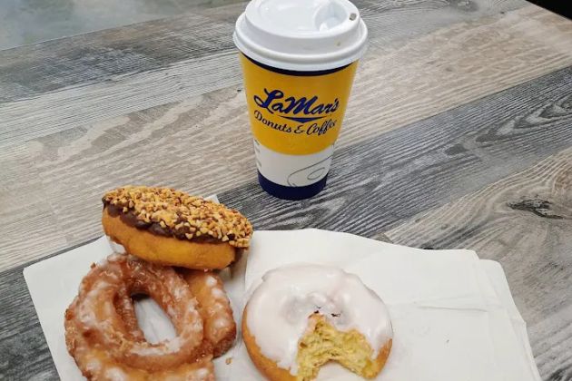 LaMar's Donuts and Coffee