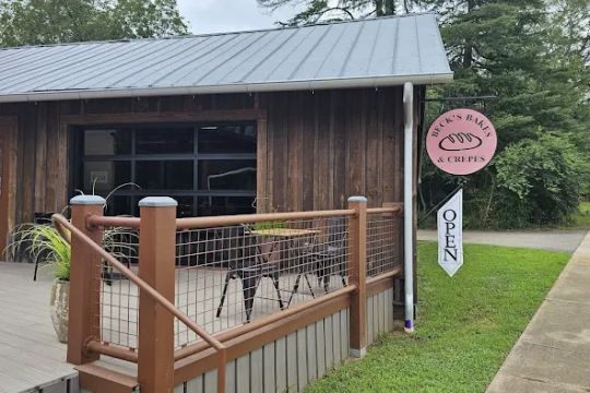 Beck's Bakes & Crepes