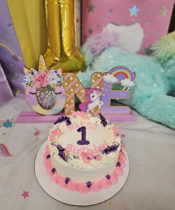 Suvee Sweets Cakerie Picture 10