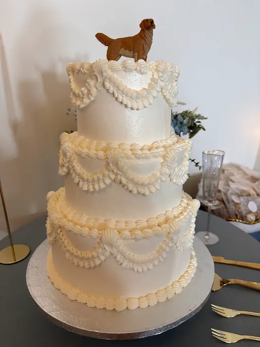 Suvee Sweets Cakerie Picture 9
