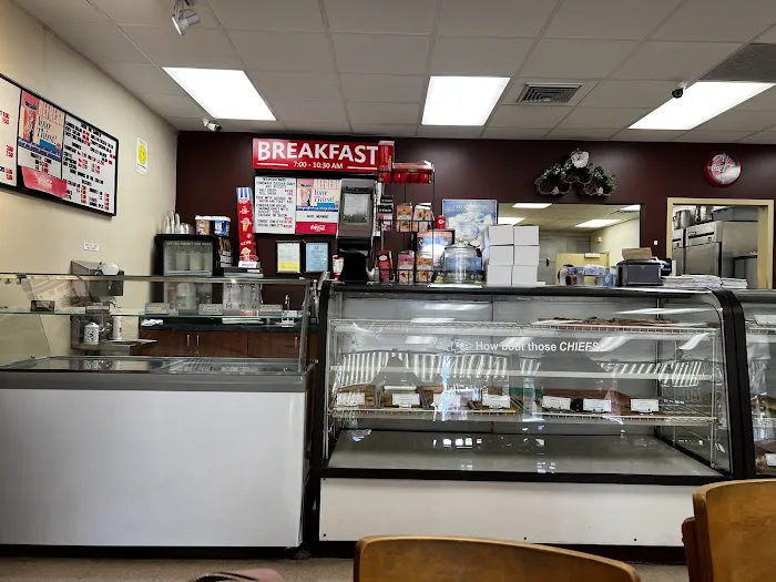 Dave's Bakery & Deli Picture 10
