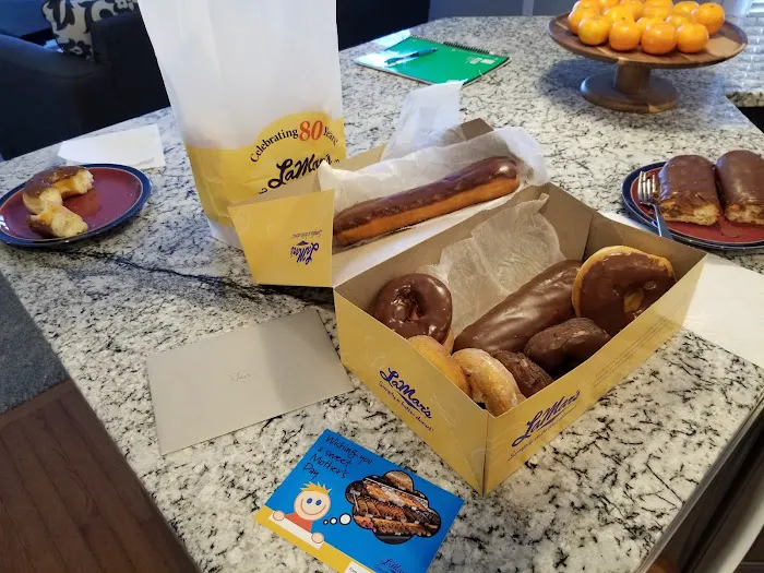 LaMar's Donuts and Coffee Picture 8