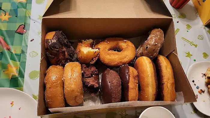 LaMar's Donuts and Coffee Picture 9