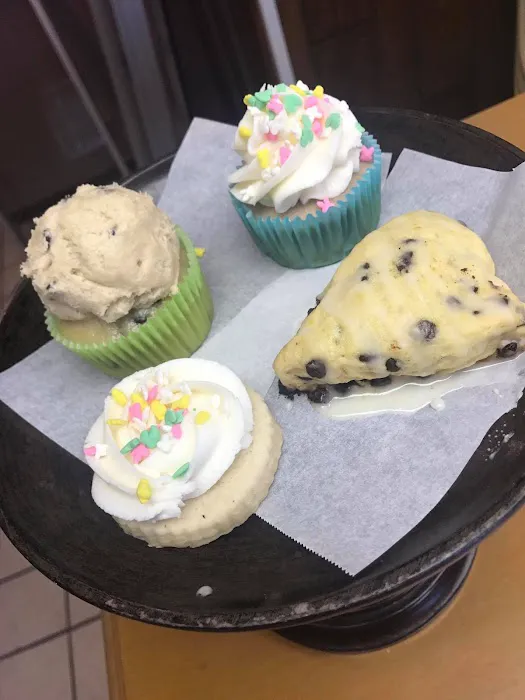 Made with Love Cakes and Bakes Picture 1
