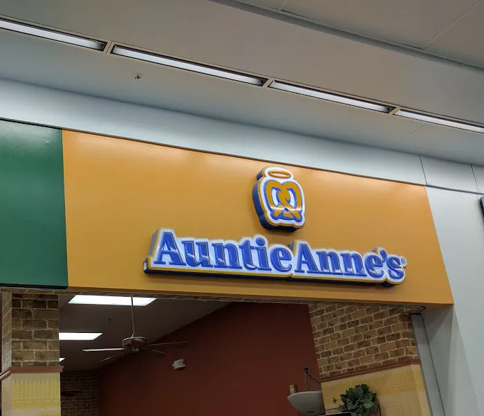 Auntie Anne's Picture 9