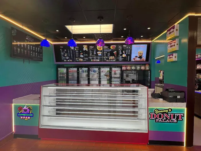 Yummy donut palace.boba.smoothies.coffee Picture 1