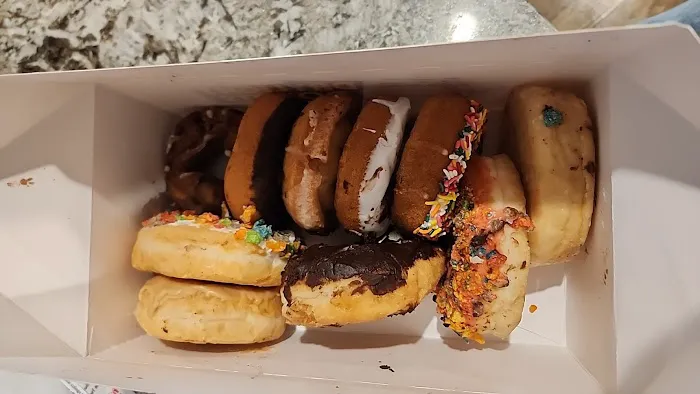 Yummy Donuts Picture 3