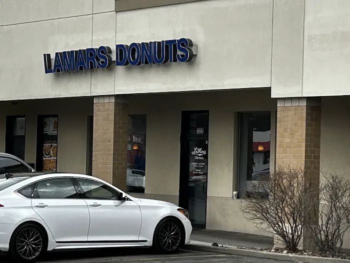 LaMar's Donuts and Coffee Picture 4