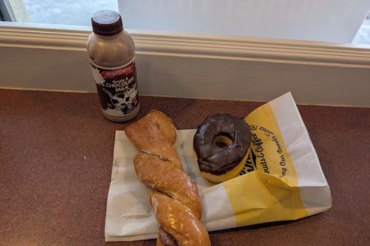 LaMar's Donuts and Coffee