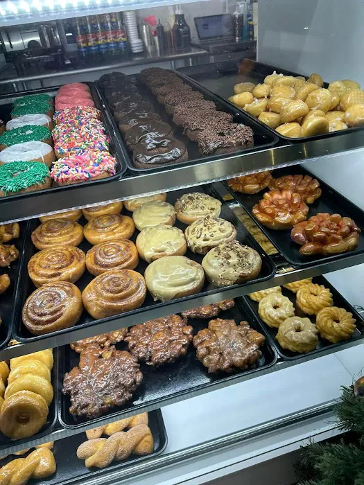 Daylight Donut North KC Picture 5