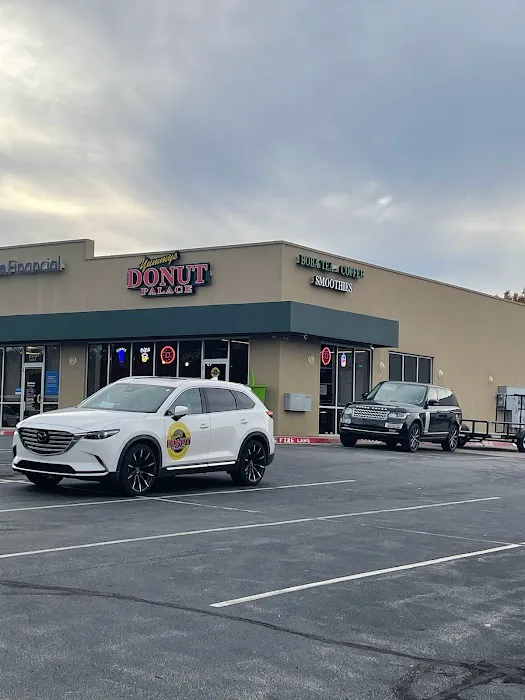 Yummy donut palace,boba tea,smoothies, coffee Picture 7