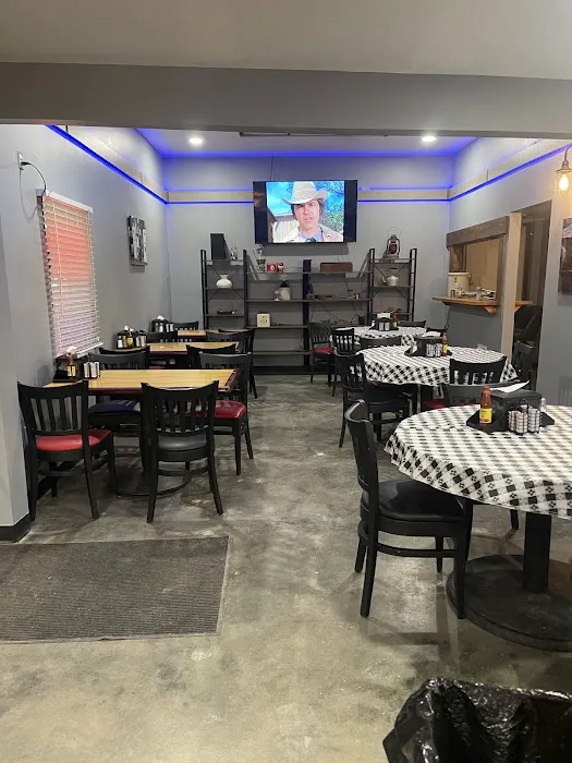 Cannonball Express Eatery Picture 4