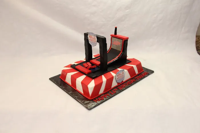 Lisa's Cakes Picture 5