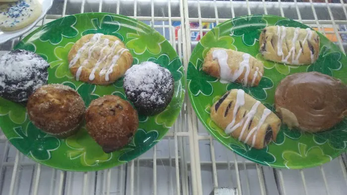 Sweet Al's Donut Shoppe Picture 3