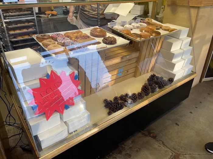 Big Sky Donuts Picture 9