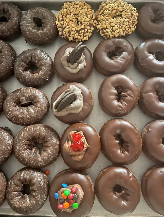Gold-N-Glaze Donut & Coffee Picture 8