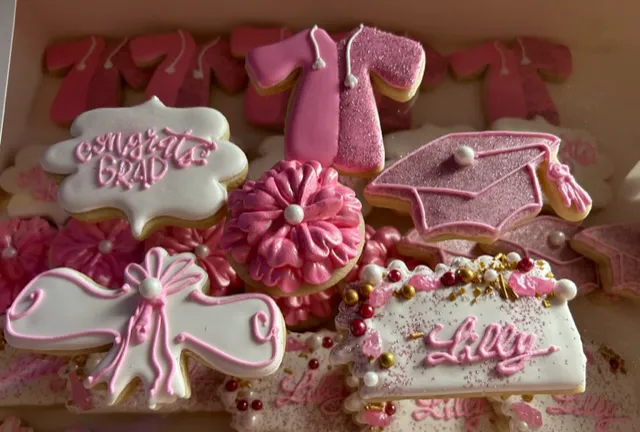 DC Cookies & Cakes Picture 2