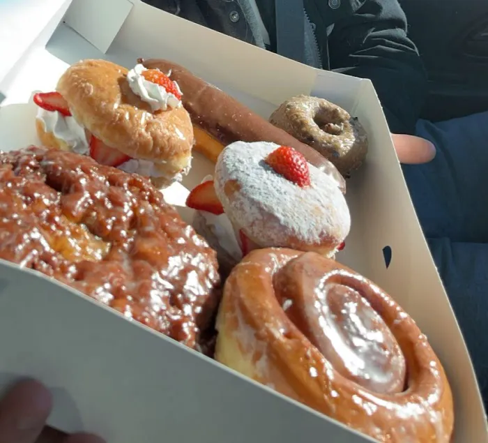 Daylight Doughnuts Picture 6