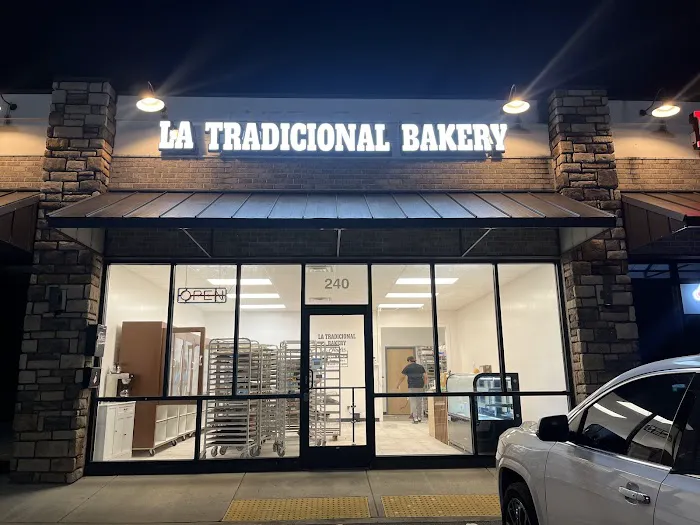 La Tradicional Bakery Picture 10