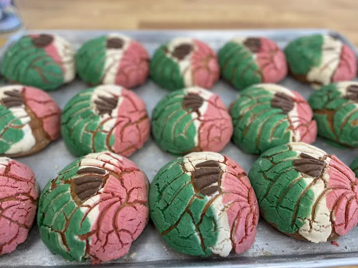La Tradicional Bakery Picture 5