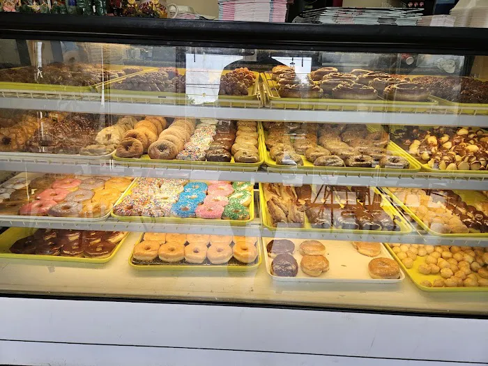 Donut Palace Picture 9