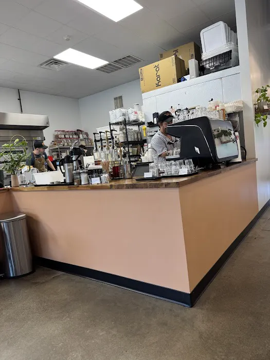 Flour Your Dreams Bakery & Café Picture 4