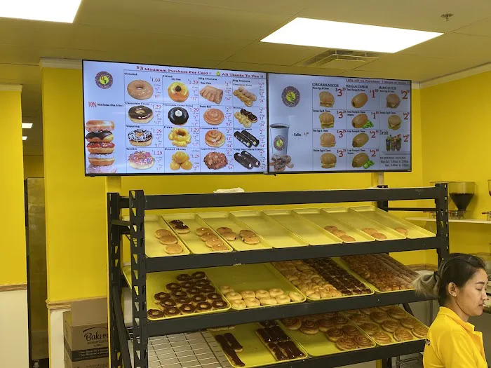 Home Town DONUTS Picture 2
