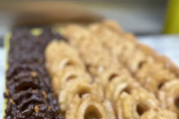 Home Town DONUTS
